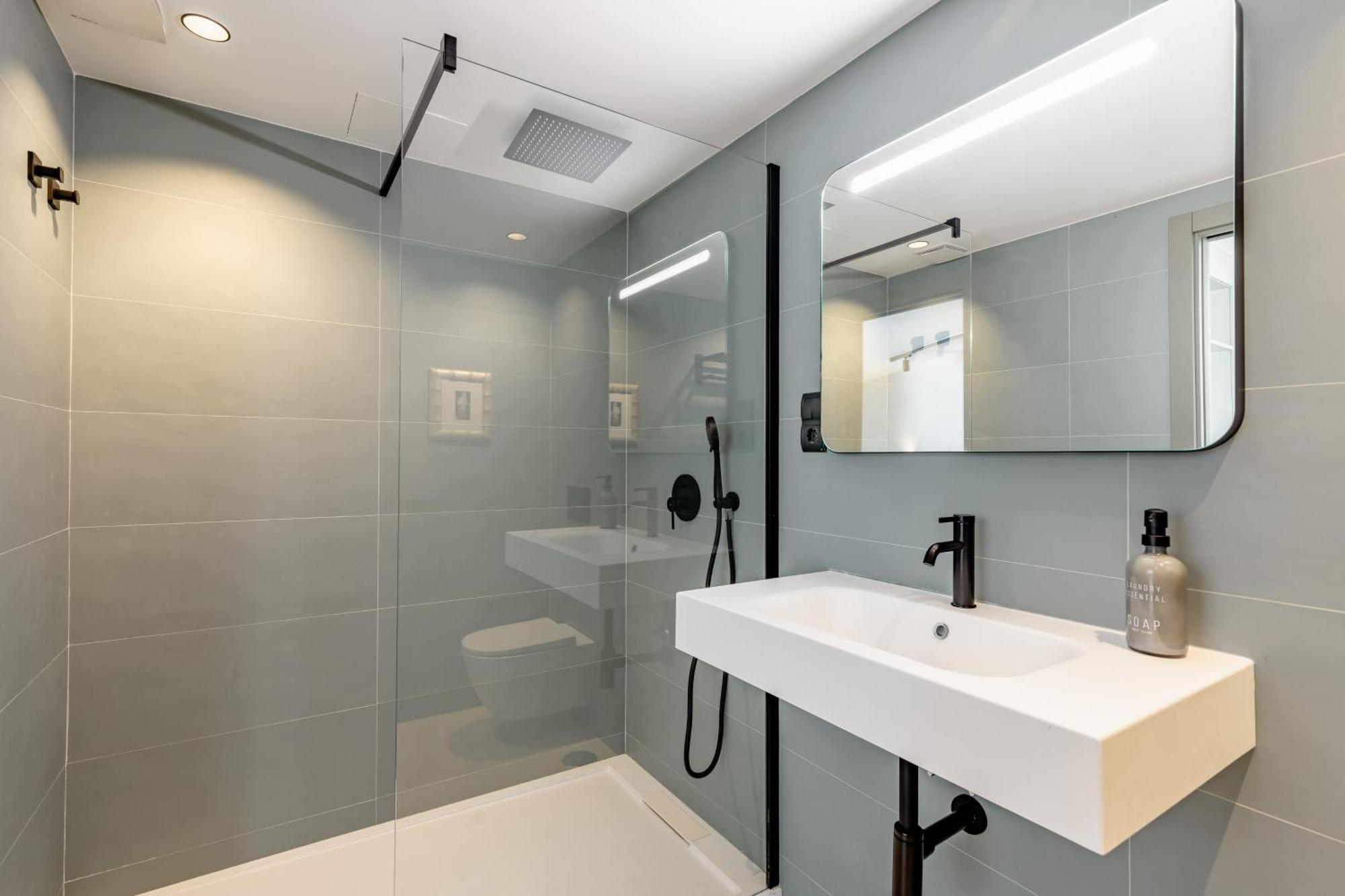 Atarazanas Suite, Atico Con Terraza Màlaga Exteriér fotografie